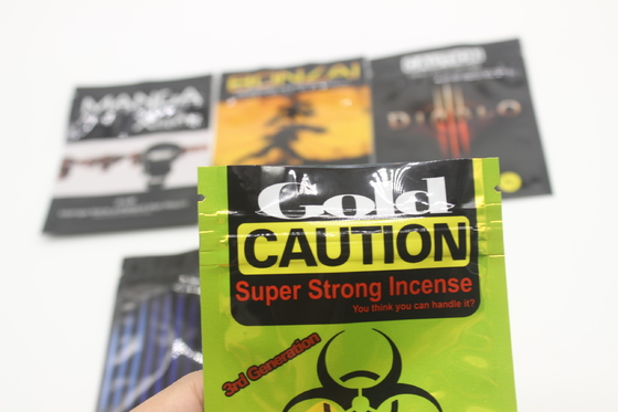 Buy 3.5g 7g 14g 28g Custom Mylar weed Bags Smell Proof Mylar Stand Up Pouches online manufacture